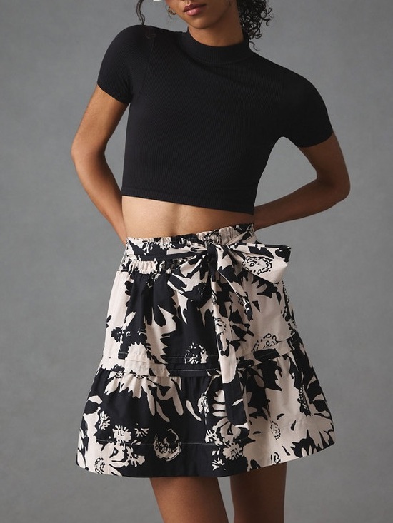 Anthropologie Dresses & Skirts - Anthropologie Somerset Black White Floral Belted Mini Skirt Size M